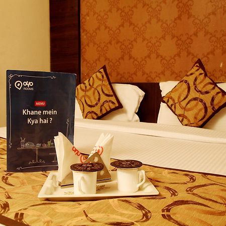 Oyo 905 Galaxy View Hotel Аллахабад Экстерьер фото