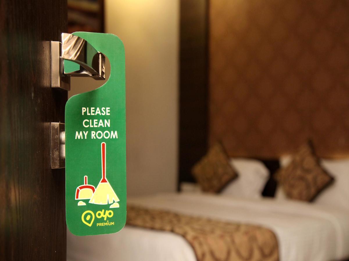 Oyo 905 Galaxy View Hotel Аллахабад Экстерьер фото